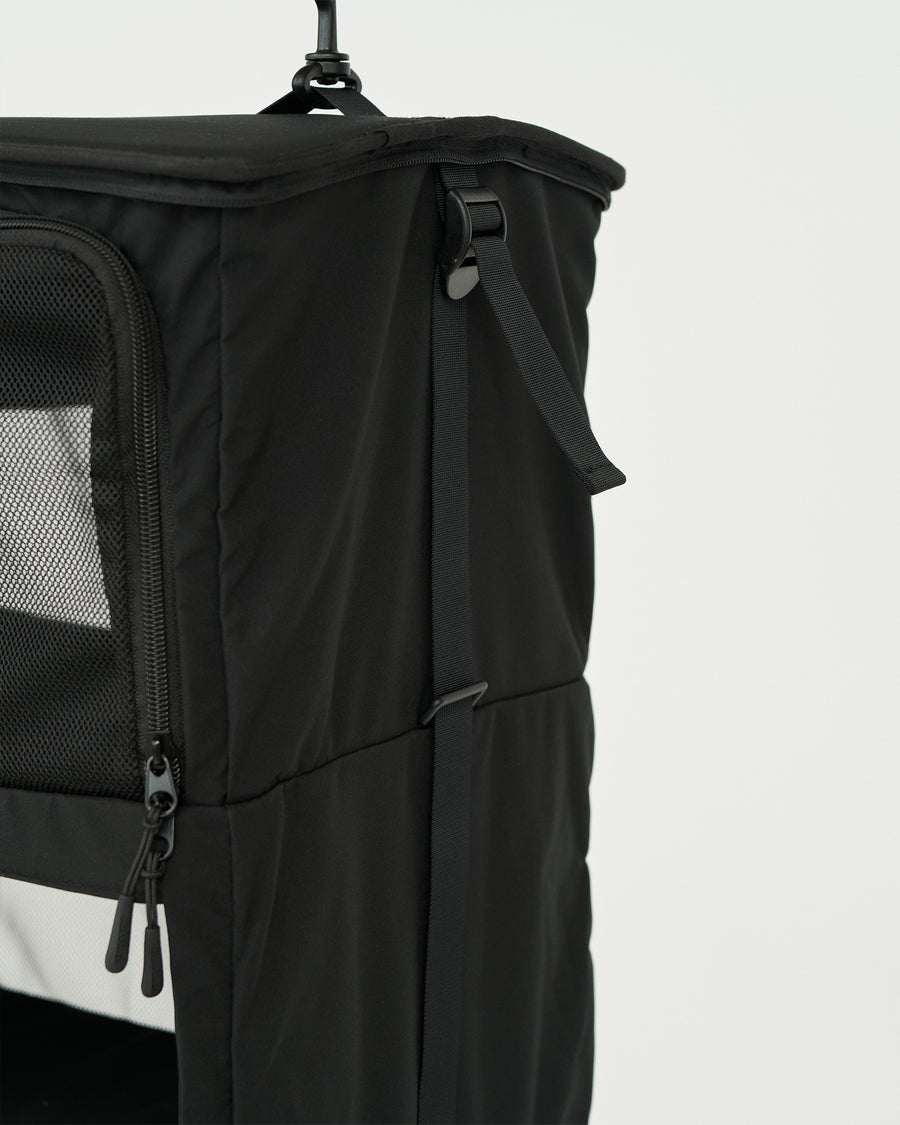 HANGING CLOTHES ORGANIZER